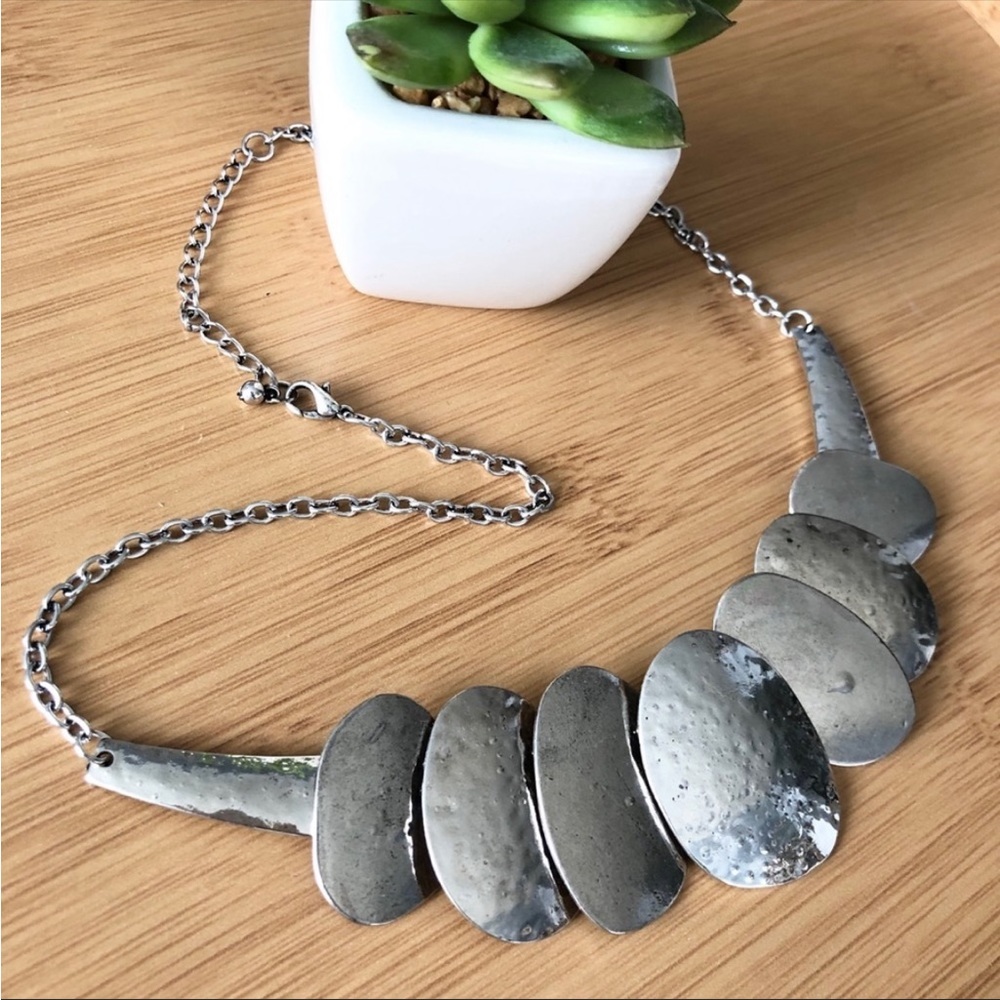 Hammered oval necklace
